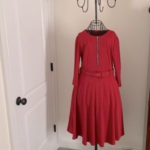 Beautiful Burgundy swing Dress W/belt 3/4th sleeves Never Worn